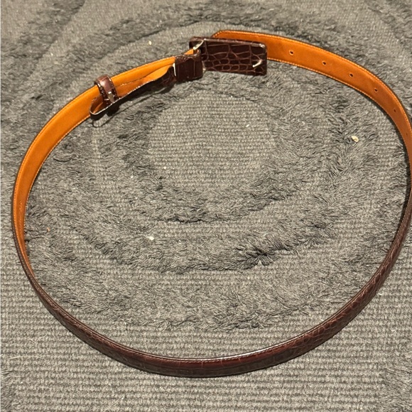 NWOT Women’s Ralph Lauren Dark Brown Genuine Leather Belt with silver buckle main image 6